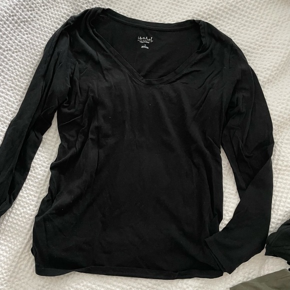 Lot of Maternity t shirts, tank tops, long sleeve! - Picture 5 of 7